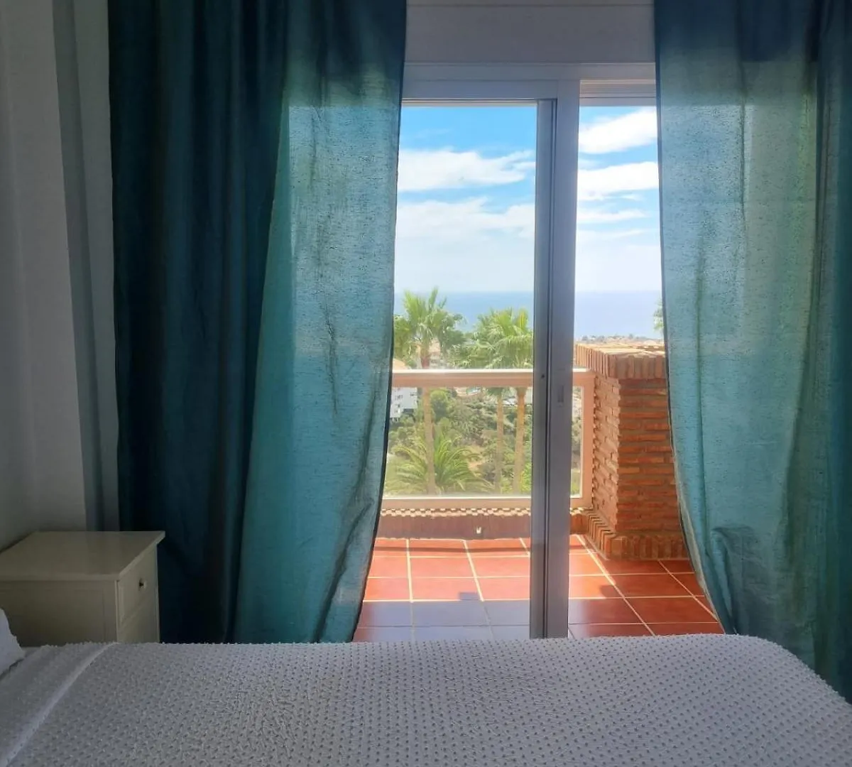 Appartement Sunny Coast Marbella 2Br 2Ba Panoramic Sea View 2 Pools & Wifi 6 Pax à Sitio de Calahonda 0*,  Espagne