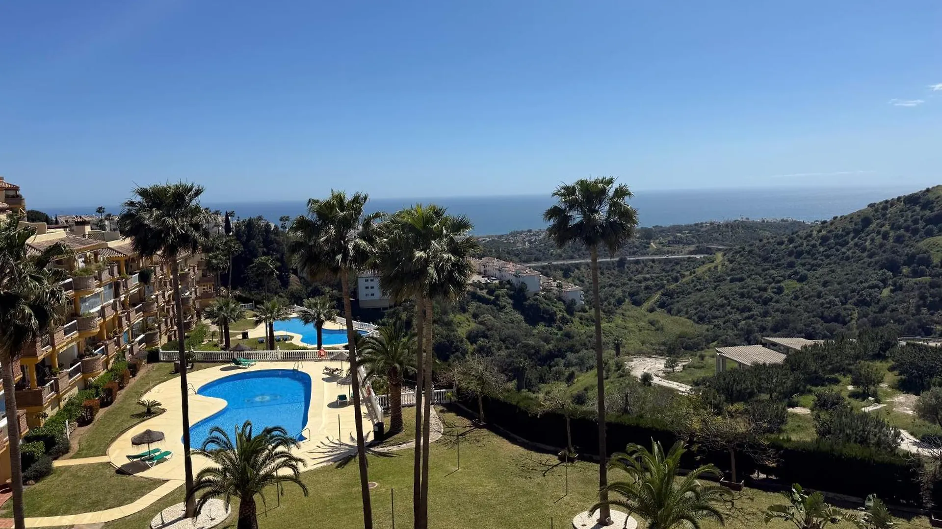 Appartement Sunny Coast Marbella 2Br 2Ba Panoramic Sea View 2 Pools & Wifi 6 Pax à Sitio de Calahonda Espagne