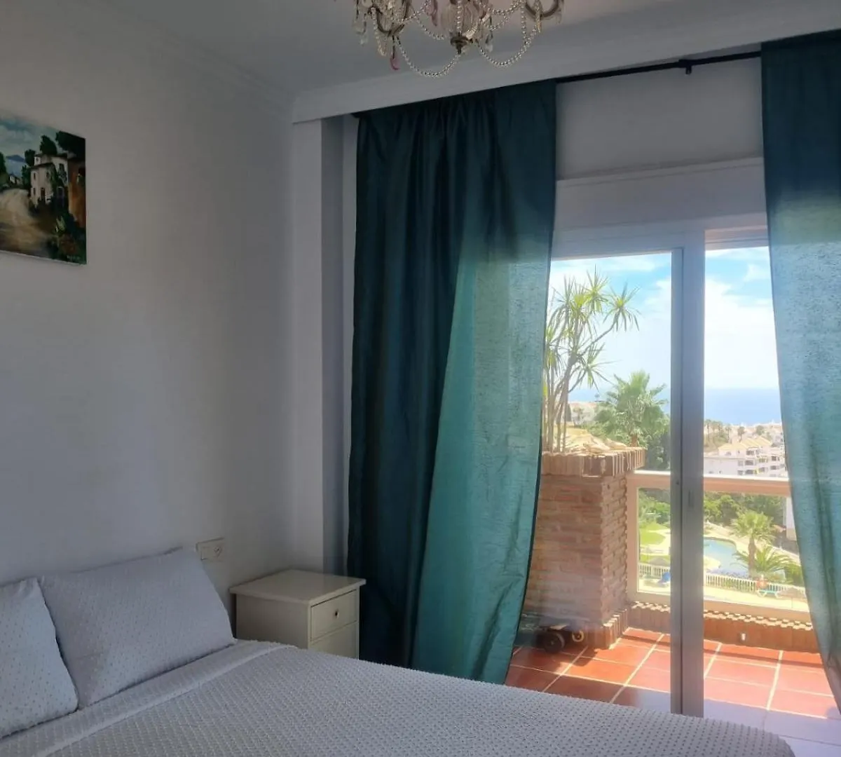 דירות Sitio de Calahonda Sunny Coast Marbella 2Br 2Ba Panoramic Sea View 2 Pools & Wifi 6 Pax